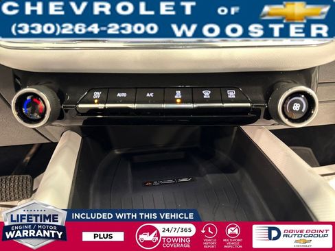 Used 2025 Chevrolet Equinox EV LT image 25