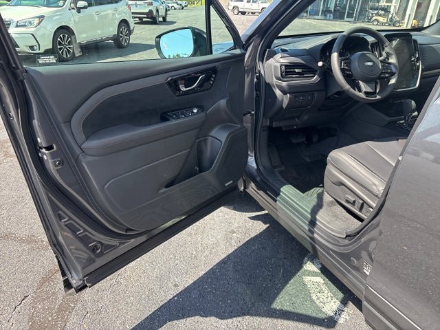 New 2026 Subaru Forester Touring AWD/4WD image 9