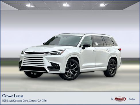 New 2026 Lexus TX 500h AWD image 1