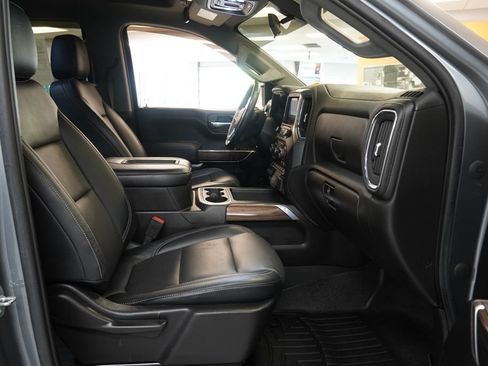 Used 2021 Chevrolet Silverado 1500 LT Trail Boss w/ Convenience Package II AWD/4WD image 36