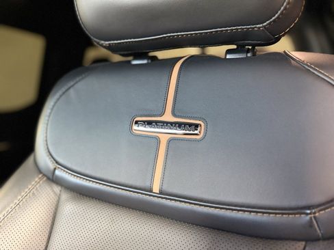 Used 2024 Ford F350 Platinum image 17