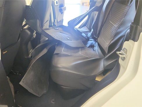 Used 2022 Jeep Gladiator Sport AWD/4WD image 33