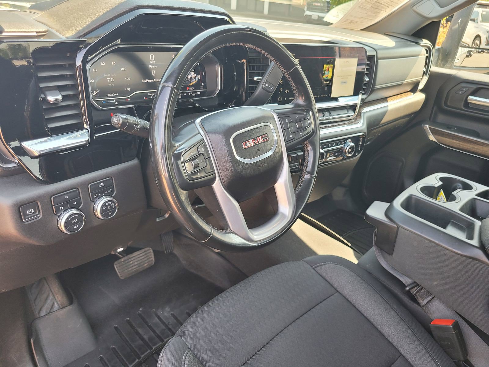 Used 2024 GMC Sierra 3500 SLE w/ SLE Convenience Package AWD/4WD image 8