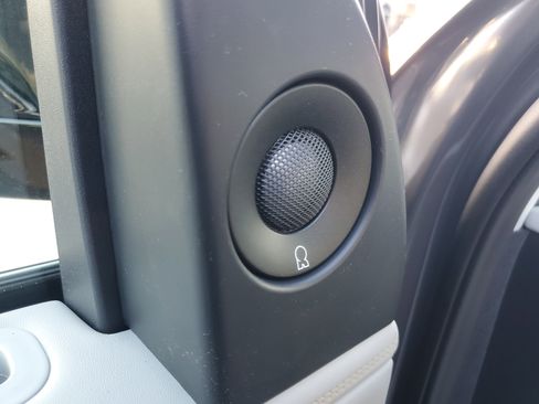 New 2025 Lincoln Navigator L Black Label image 9