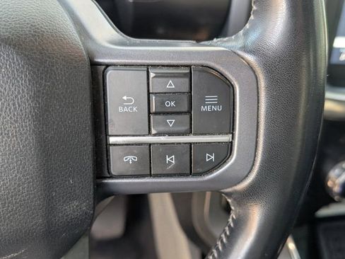 Used 2023 Ford F150 Lariat w/ Trailer Tow Package image 36