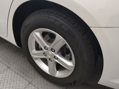 Used 2023 Chevrolet Malibu LS w/ Driver Confidence Package image 31