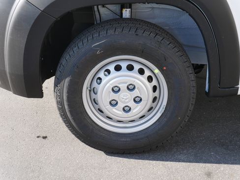 New 2026 RAM ProMaster 2500 w/ Convenience Group image 4