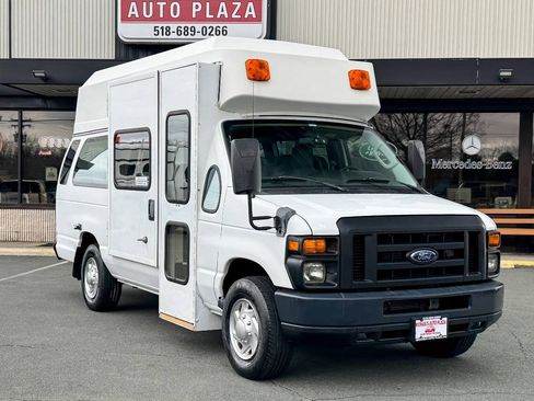 Used 2011 Ford E-350 and Econoline 350 Extended Super Duty w/ PWR Group RWD image 6