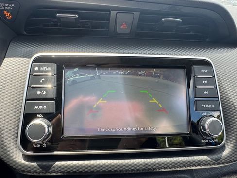 New 2025 Nissan Kicks Play S FWD image 18