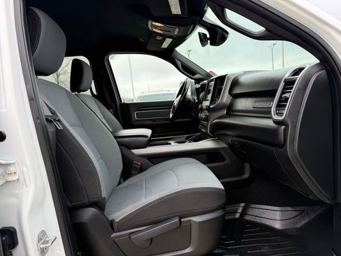 Used 2021 RAM 2500 Big Horn w/ Level 1 Equipment Group image 32