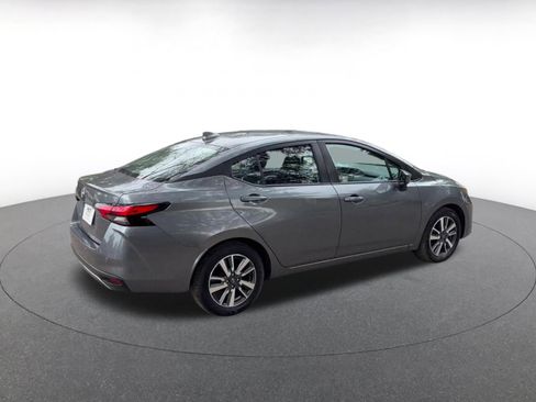 Used 2025 Nissan Versa SV FWD image 15