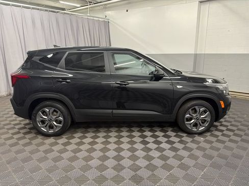 Certified 2024 Kia Seltos LX AWD/4WD image 5