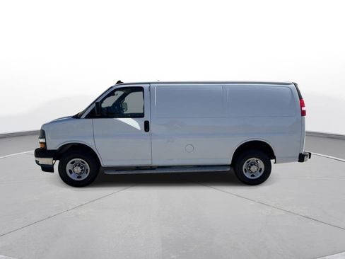 Used 2024 Chevrolet Express 2500 w/ Driver Convenience Package image 3