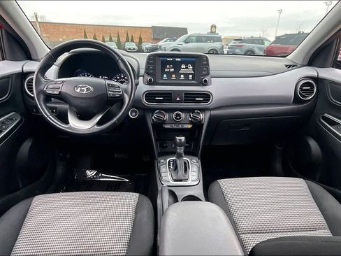 Used 2020 Hyundai Kona SEL w/ Cargo Package image 21