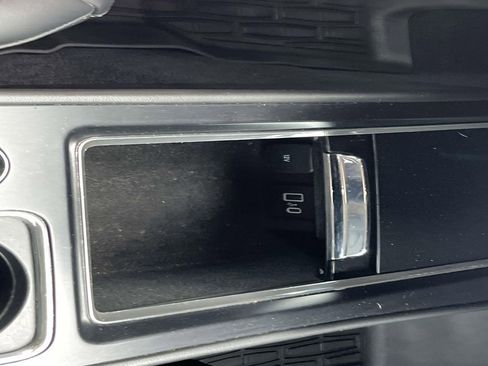 Used 2023 Lincoln Corsair FWD image 19