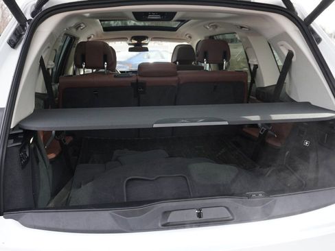 Used 2023 BMW X7 xDrive40i w/ Premium Package image 21