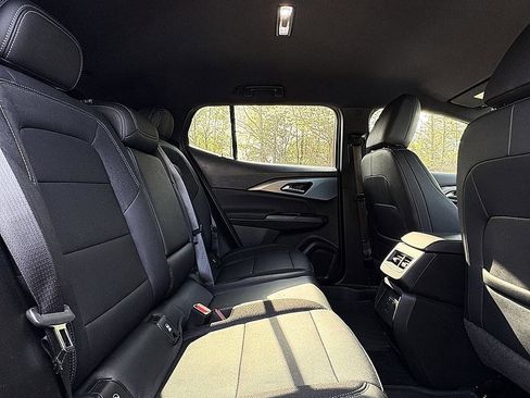 Used 2024 Chevrolet Equinox EV LT w/ LPO, Active Package image 12