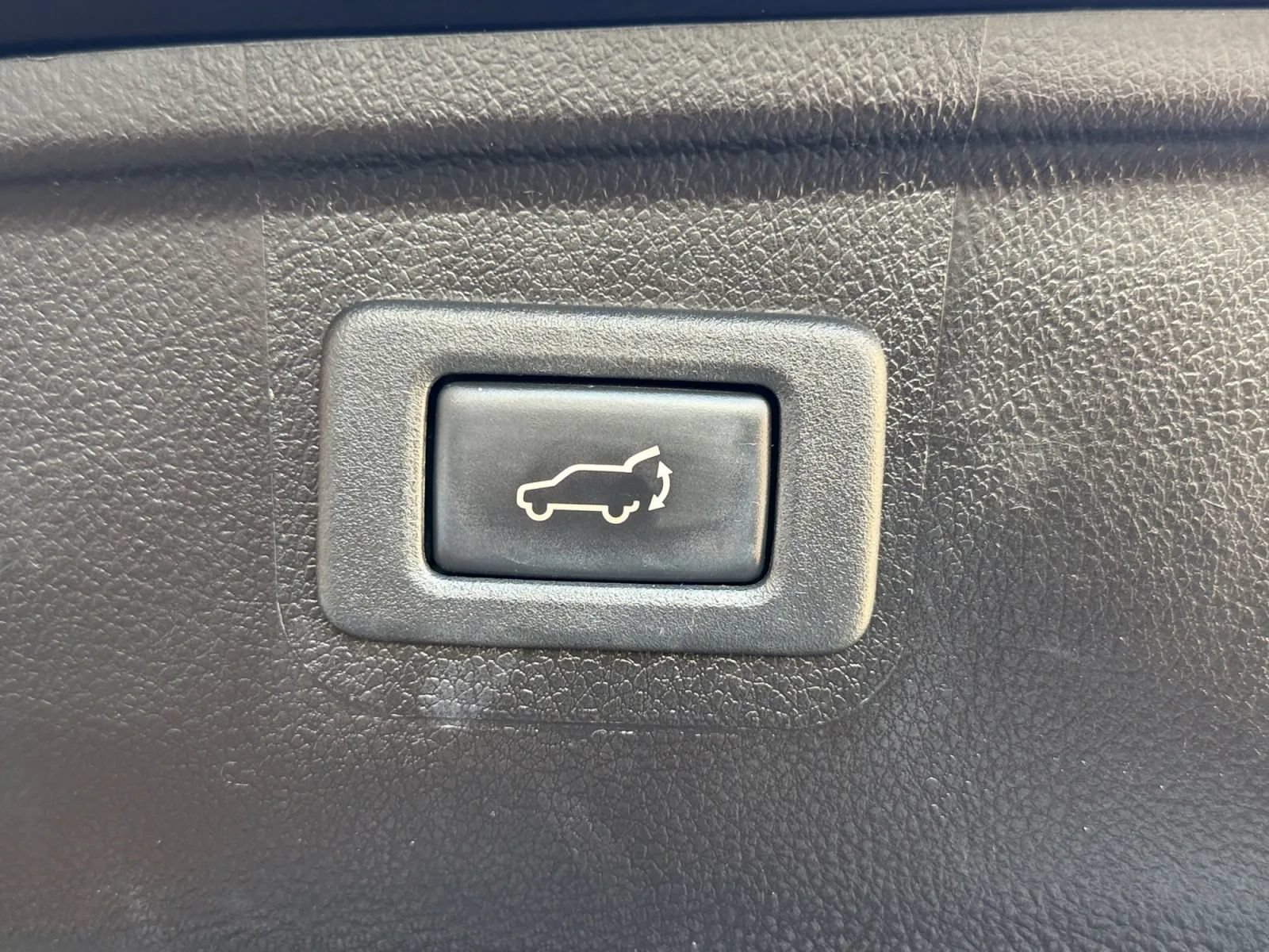 Used 2019 Subaru Outback 2.5i Limited AWD/4WD image 19