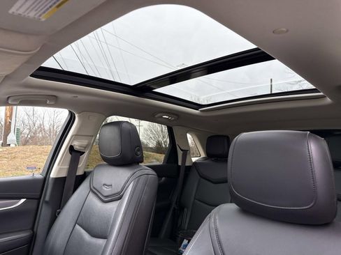 Used 2019 Cadillac XT5 Luxury image 9