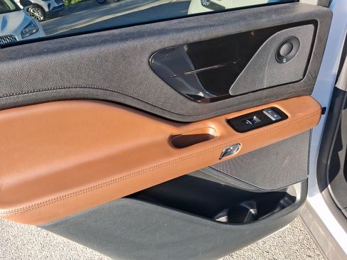 Certified 2024 Lincoln Aviator Reserve w/ Jet Package RWD image 6