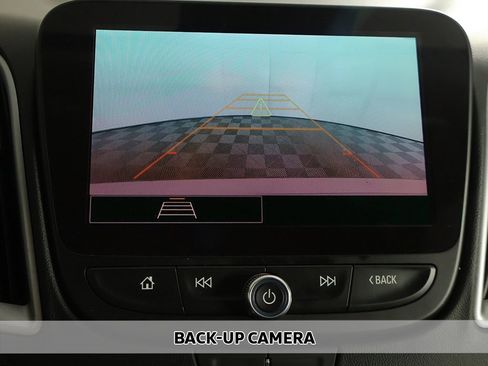 Used 2024 Chevrolet Malibu LT image 4