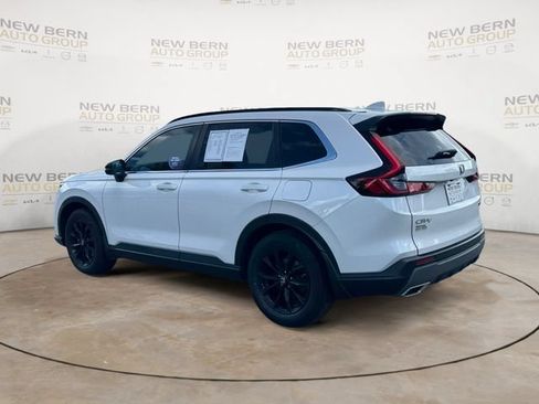 Used 2023 Honda CR-V Sport image 3