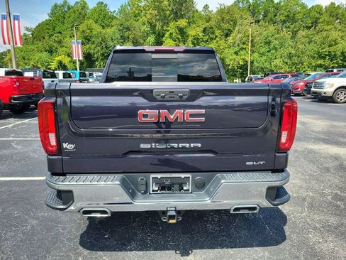 Used 2023 GMC Sierra 1500 SLT w/ SLT Premium Package AWD/4WD image 9
