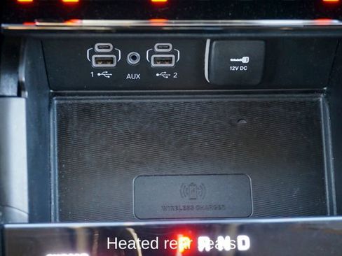 Used 2023 Jeep Grand Cherokee Limited w/ Luxury Tech Group II image 22