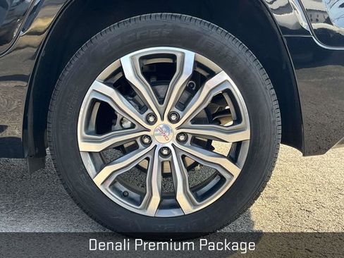 Used 2020 GMC Terrain Denali w/ Denali Premium Package image 11