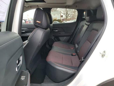 Used 2025 Nissan Kicks SR w/ SR Premium Package image 19