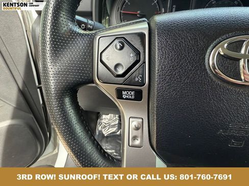Used 2024 Toyota 4Runner SR5 Premium w/ Moonroof Package AWD/4WD image 19