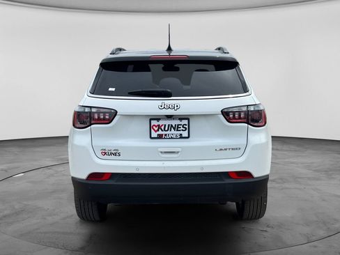 Used 2025 Jeep Compass Limited AWD/4WD image 9