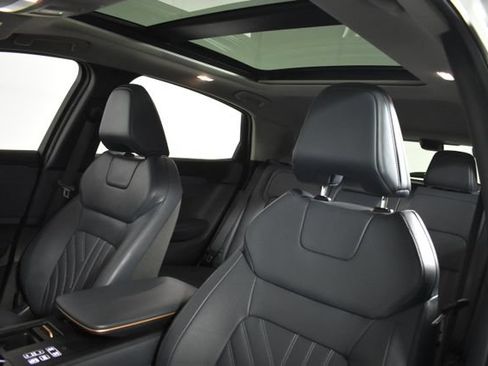 Certified 2024 Nissan Ariya AWD image 10