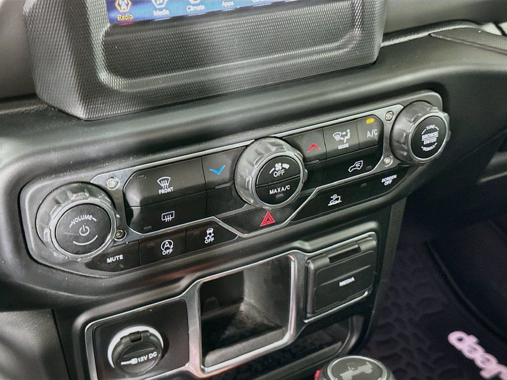 Used 2022 Jeep Wrangler Sport AWD/4WD image 22