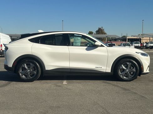 Certified 2021 Ford Mustang Mach-E Select image 3