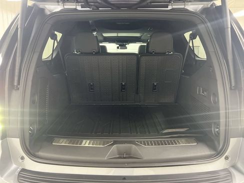 New 2026 Chevrolet Suburban RST w/ RST Capability Package AWD/4WD image 26