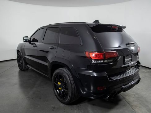Used 2018 Jeep Grand Cherokee Trackhawk AWD/4WD image 5