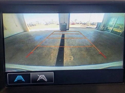 Used 2019 GMC Acadia SLE image 12