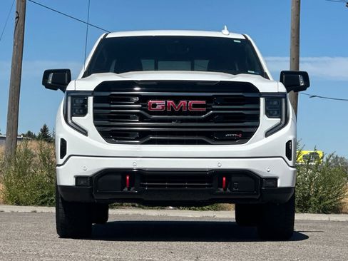 Used 2026 GMC Sierra 1500 AT4 w/ AT4 Premium Package AWD/4WD image 10