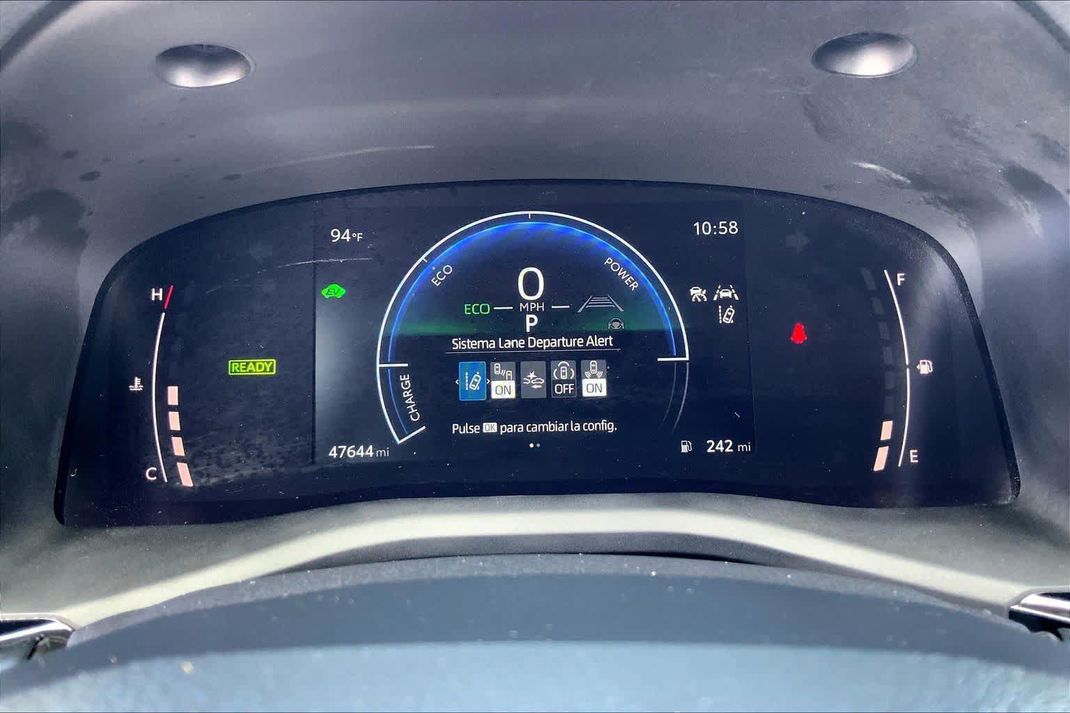 Used 2025 Toyota Camry LE FWD image 25