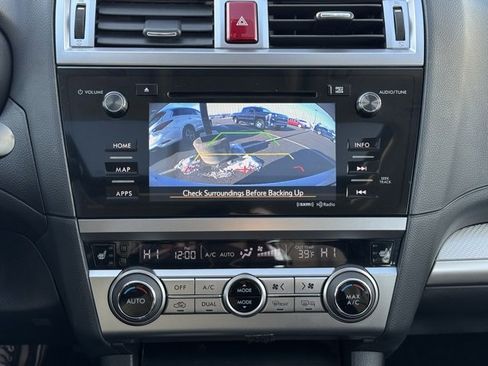 Used 2017 Subaru Legacy 2.5i Premium image 4