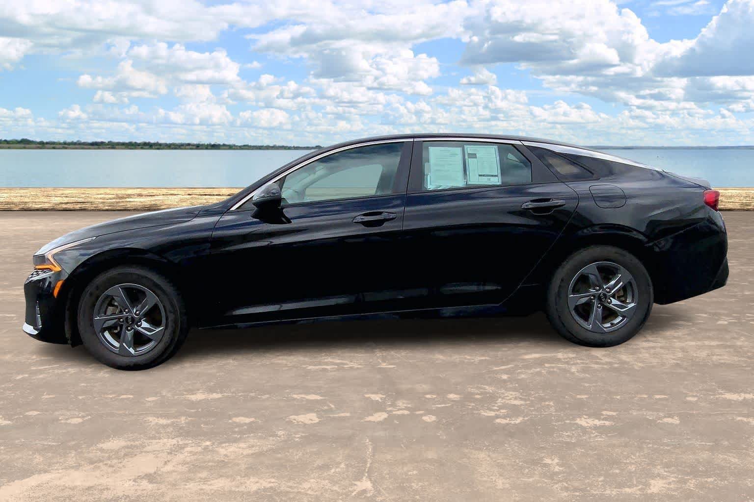 Used 2021 Kia K5 LXS FWD image 3