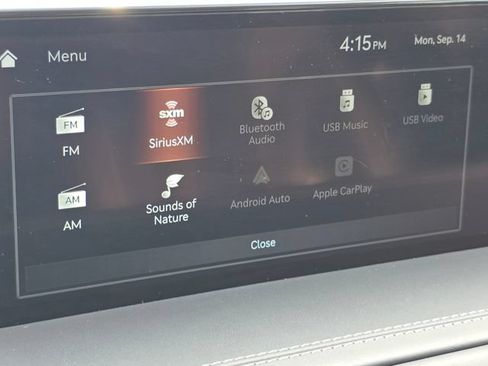 Used 2022 Genesis GV80 2.5T w/ Prestige Package 04 AWD/4WD image 12