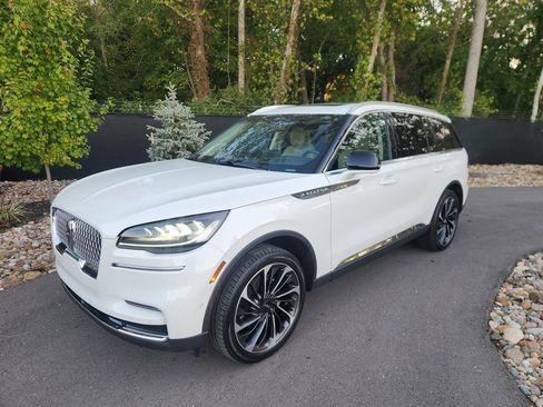 Used 2022 Lincoln Aviator Reserve w/ Equipment Group 201A image 1