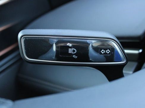 New 2026 Lincoln Nautilus Premier image 11