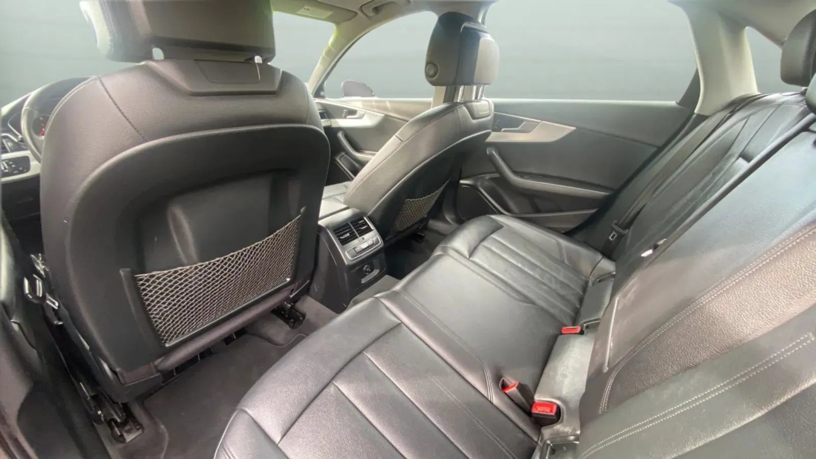 Used 2017 Audi A4 2.0T Ultra Premium FWD image 28