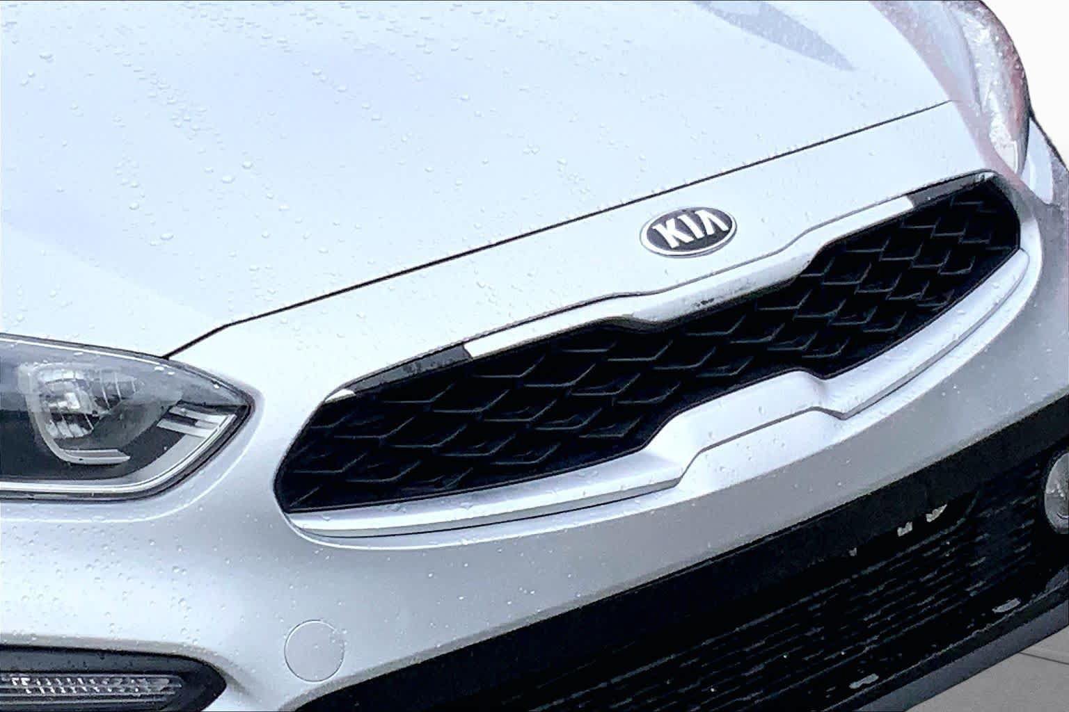 Used 2021 Kia Forte LXS FWD image 24