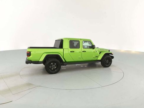 New 2025 Jeep Gladiator Sport image 13