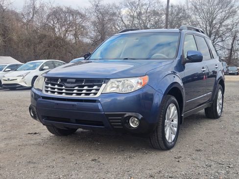 Used 2013 Subaru Forester 2.5X Premium image 1