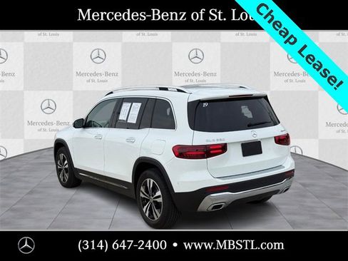 Certified 2025 Mercedes-Benz GLB 250 4MATIC image 4